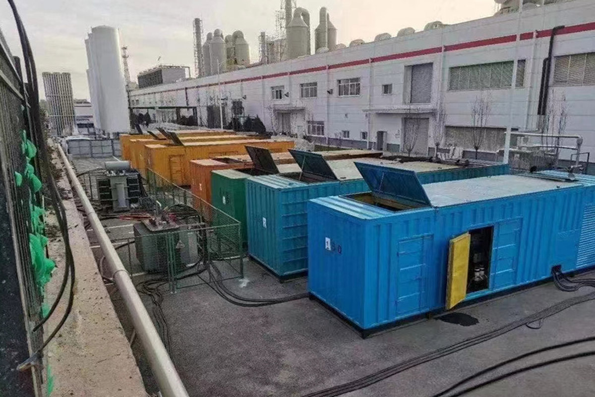 竞秀发电机租赁施工现场